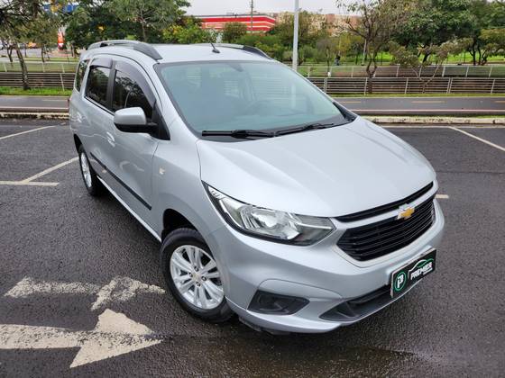 CHEVROLET SPIN 1.8 LT 8V FLEX 4P AUTOMÁTICO CHEVROLET SPIN 1.8 LT 8V FLEX 4P AUTOMÁTICO